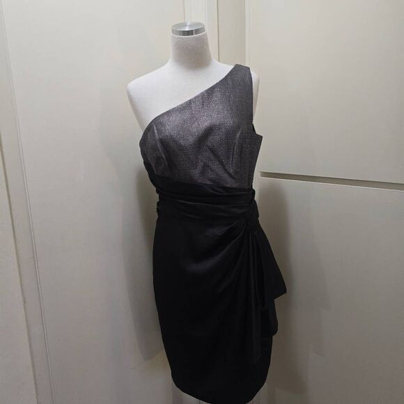 Maggy London Dresses & Skirts - Maggy London Black Satin/Dark Silver Lamé Cocktail 1 Shoulder Dress, EUC,  S.14